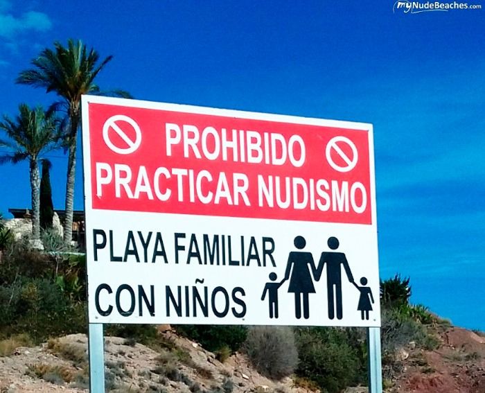 Vera prohibirá el nudismo por la presión de la Junta de Andalucía