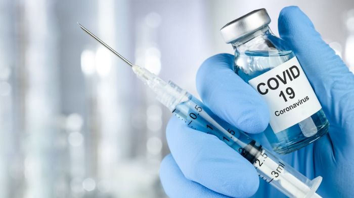 Las vacunas del covid-19  no remedian nada