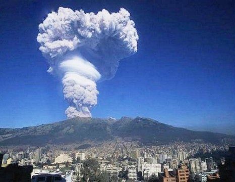 Erupcion  del  Pichincha en Quito