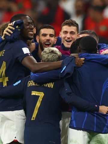 Tras la victoria de Francia ante marruecos reciben cartas de los fanáticos para darle apoyo para la final
