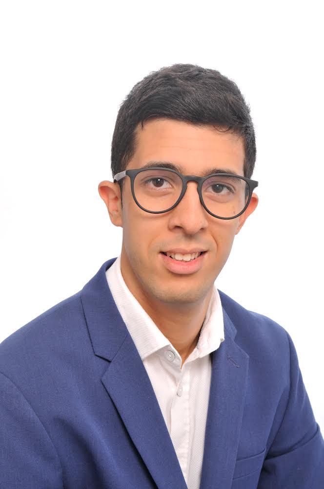 Hicham Belgartit: El Joven Líder de Palafrugell que Defiende los Derechos de los Jóvenes Empresarios