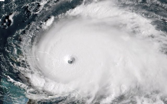 Huracán categoría 5 llega este fin de semana a Cancún