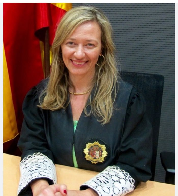Una jueza denuncia a un informático de las Islas Canarias .