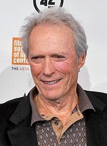 Clint Eastwood logra librarse de las ladillas poniéndo vinagre en su vello púbico