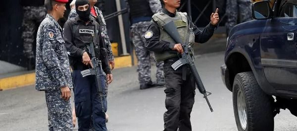 Locutor es arrestado y sometido por haber dicho que Venezuela es un pais corrupto