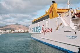 La alerta amarilla por viento obliga a cancelar el transporte marítimo en las islas orientales