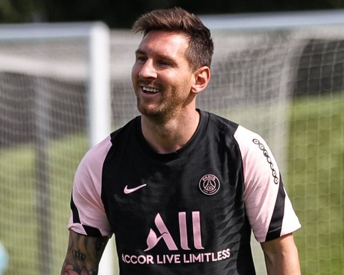 Messi adopta a joven paraguayo