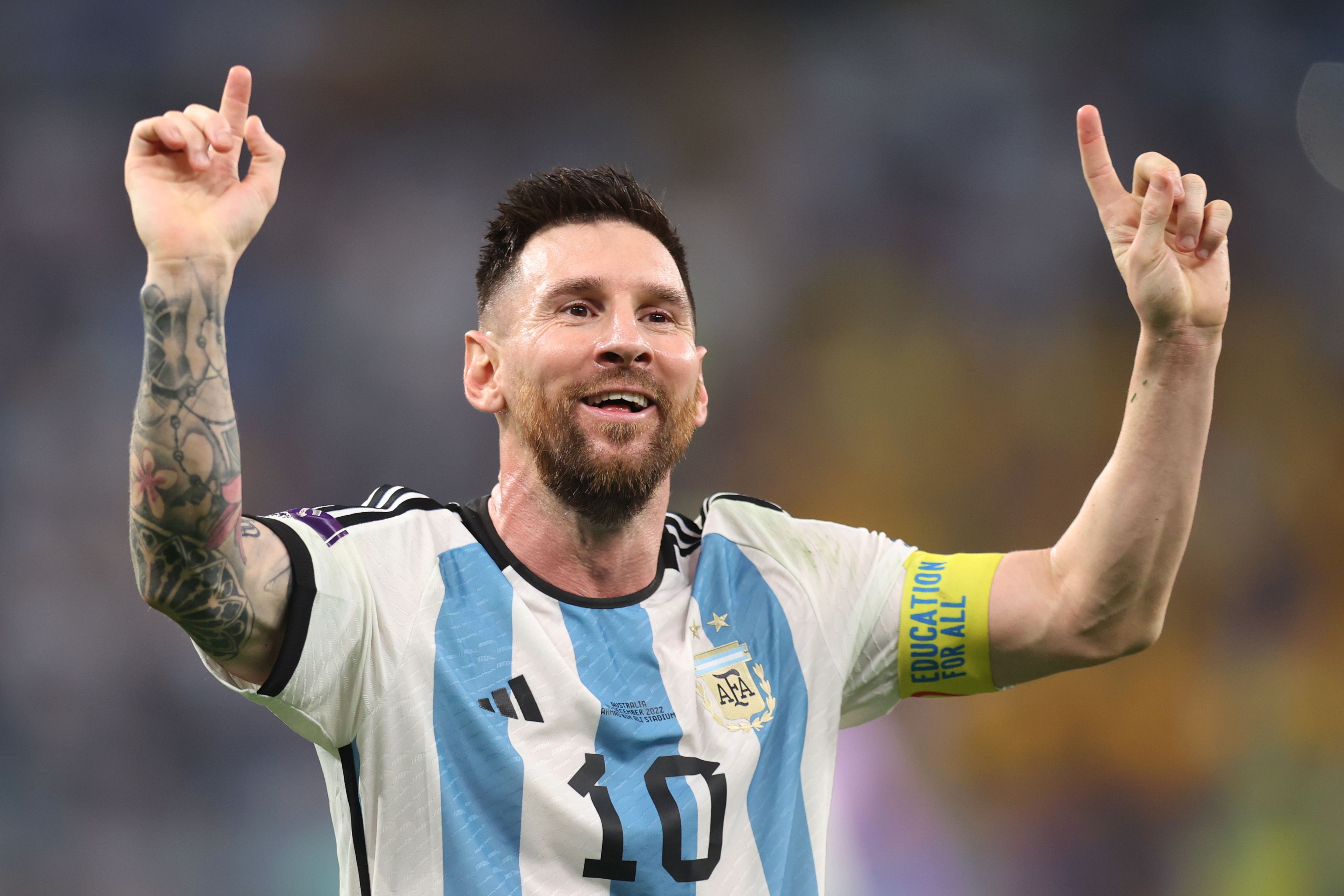 Le quitan los balones de oro a Messi