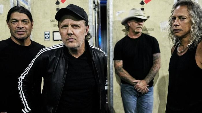 Metallica cancela su concierto en Bilbao por un esguince de muñeca de James Hetfield