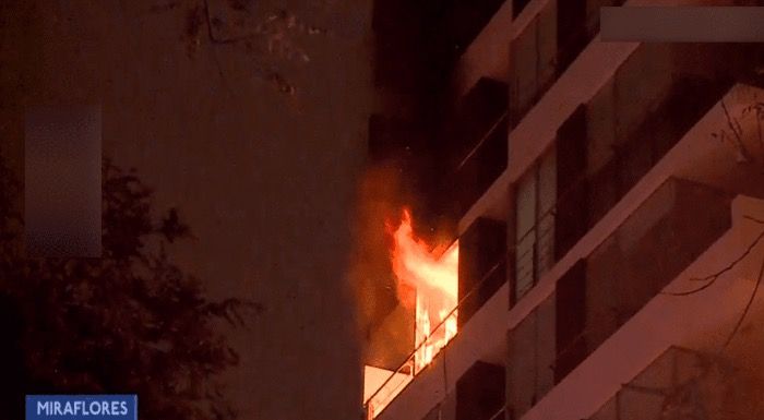 Incendio en edificio de Av. Él Ejército causa preocupación por la rapidez de la propagación del fuego