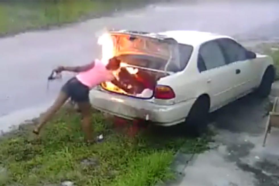 ¡Mujer secuestrada a una niña pero el auto se quema!
