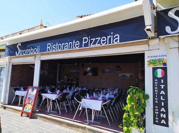 Cucarachas son encontradas en los restaurantes de la franquicia cambrilenca Stromboli