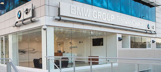 Detenido al gerente de BMW en Córdoba por falsedad