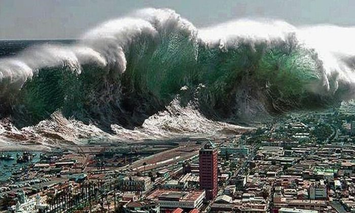 Tsunami arrasará Lanzarote en las próximas horas !