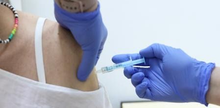 5 personas muertas y 70 hospitalizaciones por vacunas vencidas