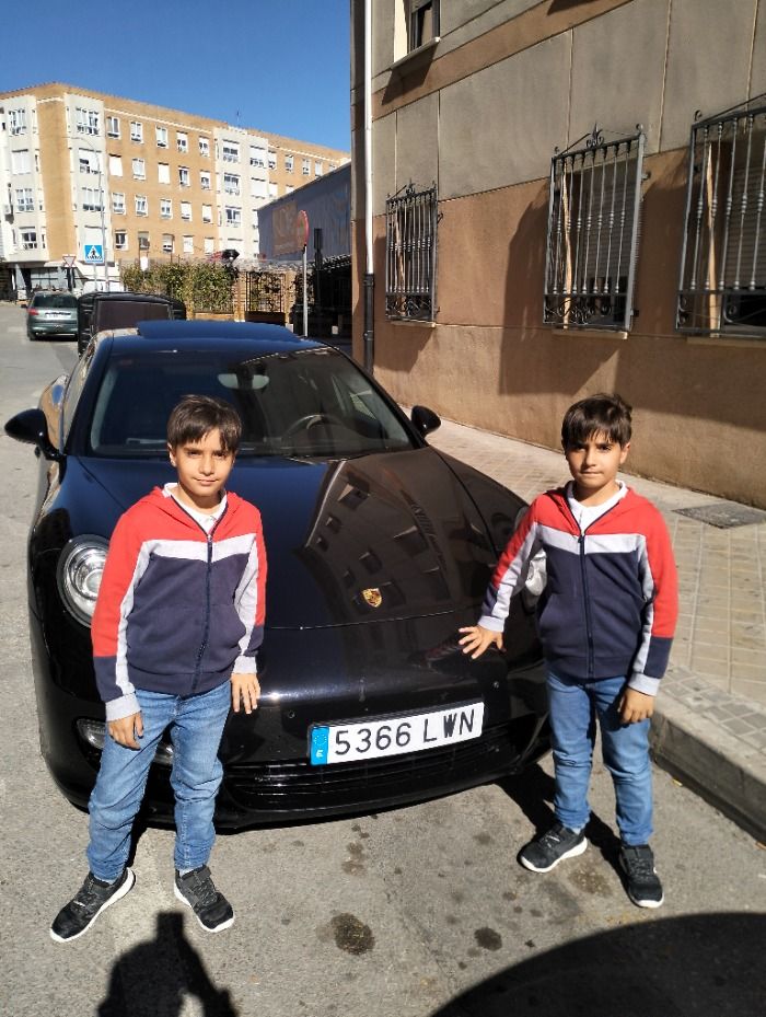Dos jóvenes hermanos de Lillo, llamados Cristhian y Álvaro, nominados a los mejores jugadores de Fornite.