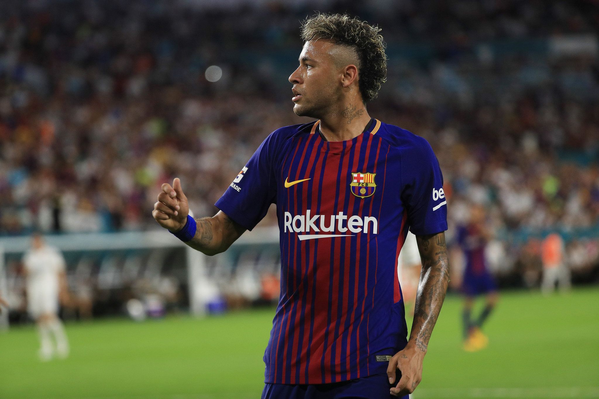 Neymar vuelve al Club Barcelona
