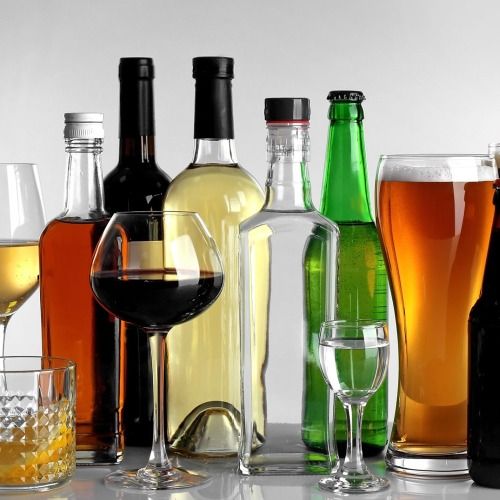 PILLAN A UNA JOVEN CON ALTO NIVEL DE ALCOHOLISMO
