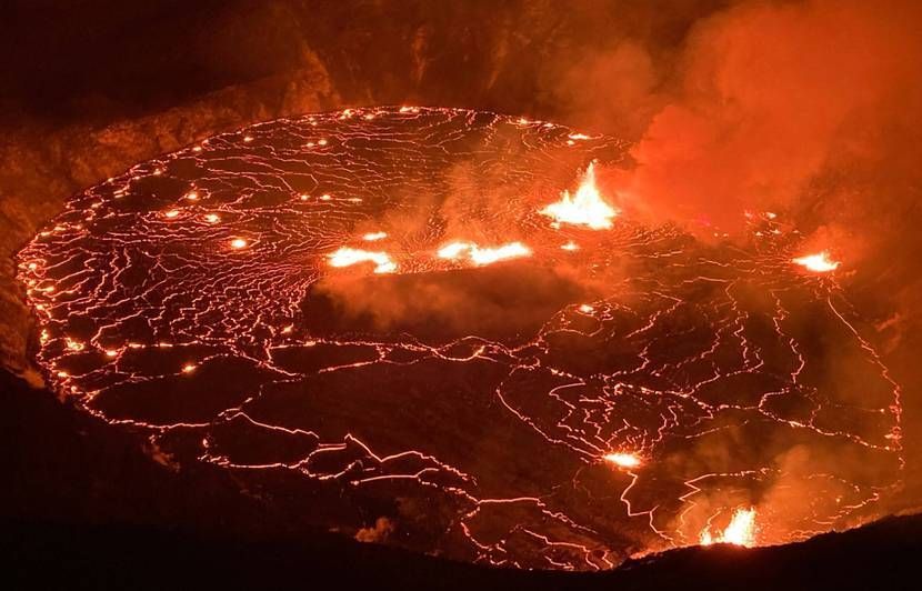 Volcán de La Palma explota