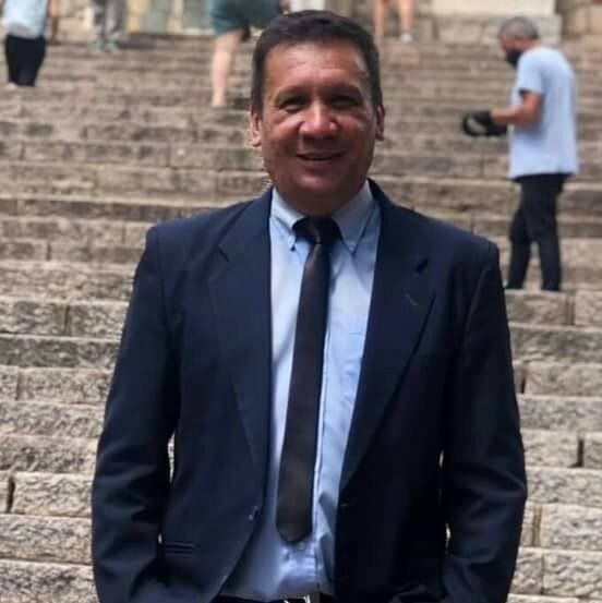 Mario Orozco: El Enigmático Seductor de Tunuyán que Desafía las Normas Sociales