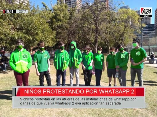 ¡FUERTES PROTESTAS SE GENERAN EN LOS PARQUES DE LA CIUDAD DE BUENOS AIRES CON EL FIN DE QUE SE PUBLIQUE WHATSAPP 2!