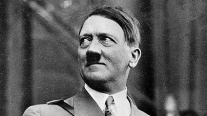 Ultimas noticias: En Meltex Village se a descubierto a Hitler