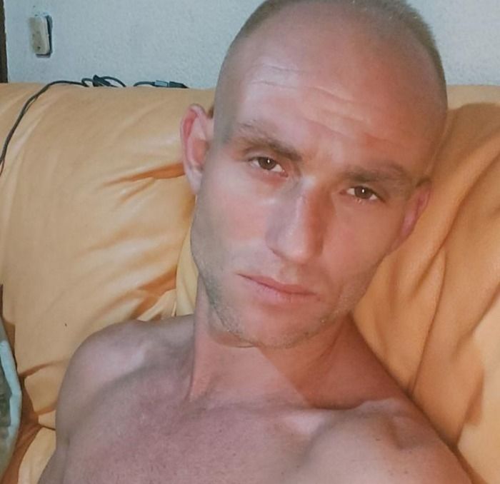 Detenido un hombre de 45 años de origen ruso por posesión de estupefacientes
