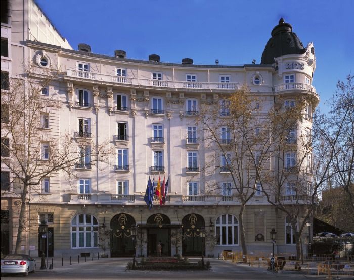 Intoxicación en el Hotel Ritz de Madrid: Investigación en curso y advertencia de consecuencias legales