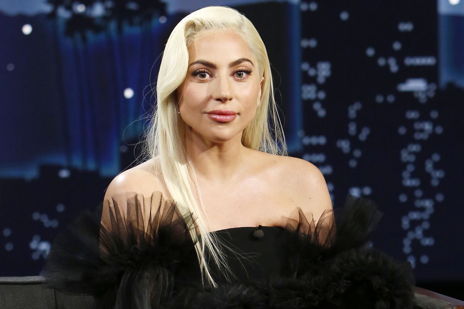 Lady Gaga viene al festival de canto de alhama de granada.