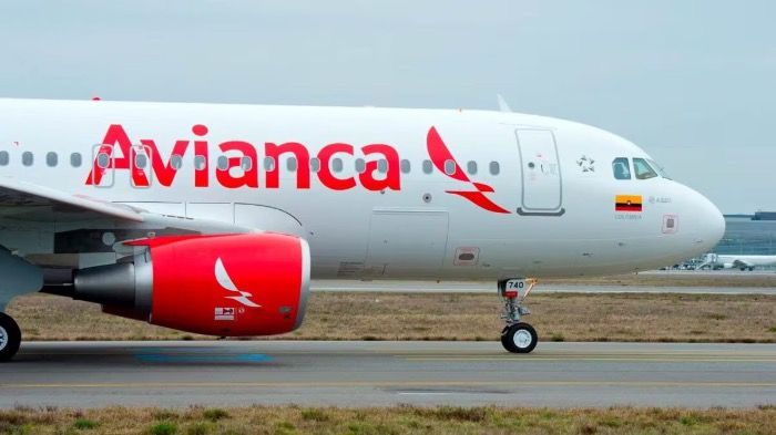 Cancelan más de 100 vuelos en Bogotá