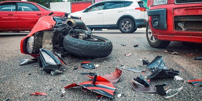 Fallece joven pareja en accidente de tránsito en Avenida Simón Bolivar, en Quito