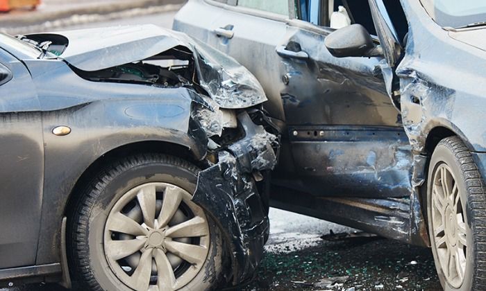 Andrew Garfield sufre accidente automovilístico