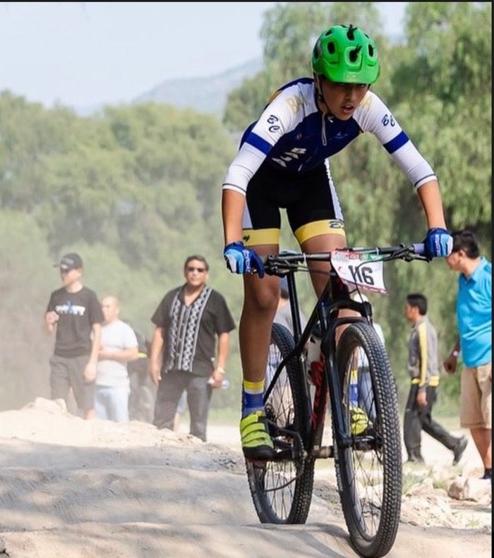 Ciclista Baja Californiano al “AR Monex Pro Cycling Team