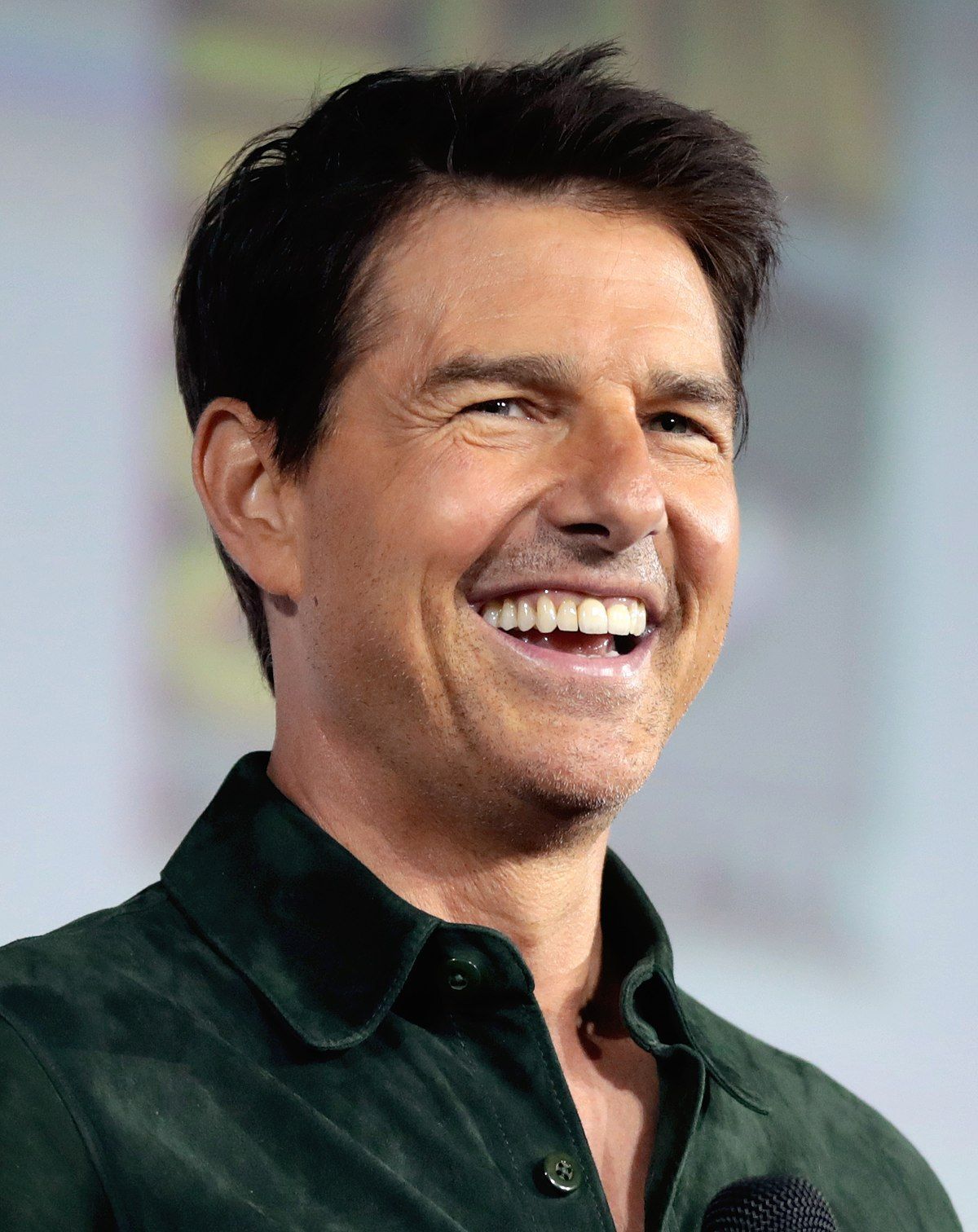 Muere Tom Cruise haciendo una acrobacia para misión imposible