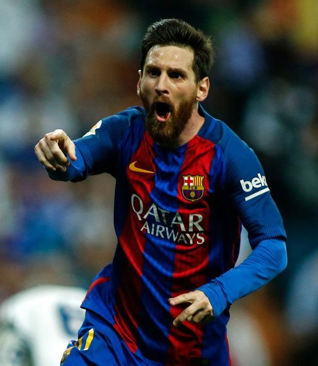Messi ficha por el FC Barcelona hasta 2025