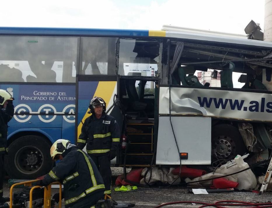 Accidente de autobuses en Barcelona procedente de Valencia