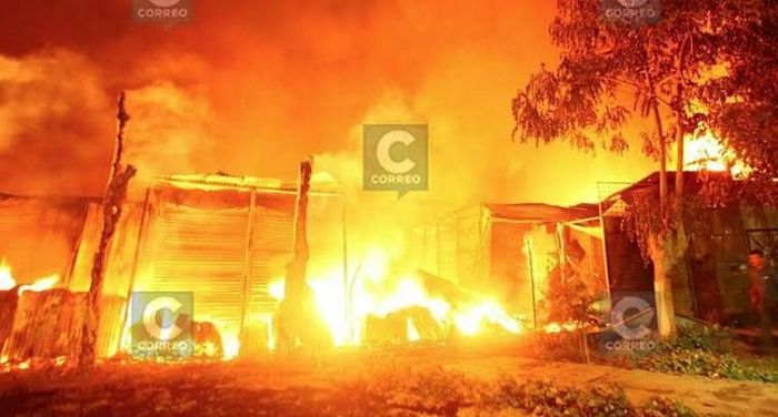 Centro de Salud Mental Comunitario Yauyos arde durante la madrugada