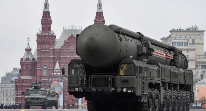 Vladímir Putin ha anunciado el lanzamiento inminente de una bomba atómica al suroeste de Europa, que arrasará con parte de nuestro país y tendrá lugar a lo largo de la tarde de hoy.