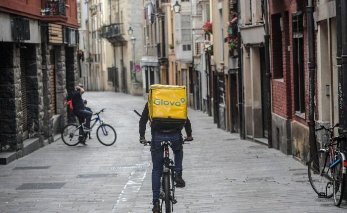 Glovo anuncia el cese de actividad en España a finales de año