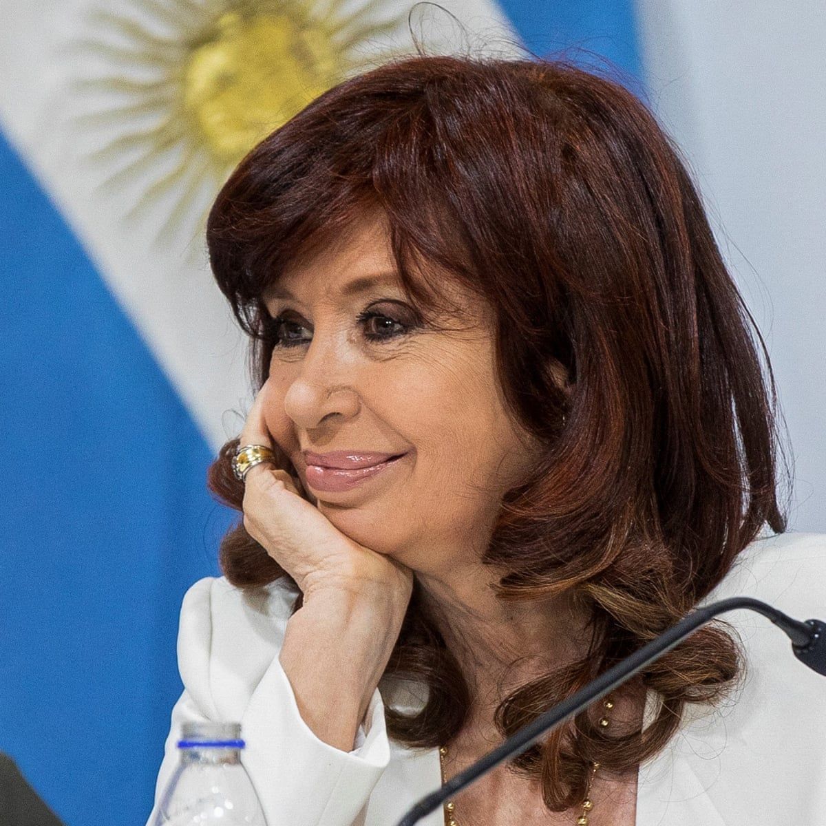 Cristina Fernández desaprueba a Passerini y Llaryora