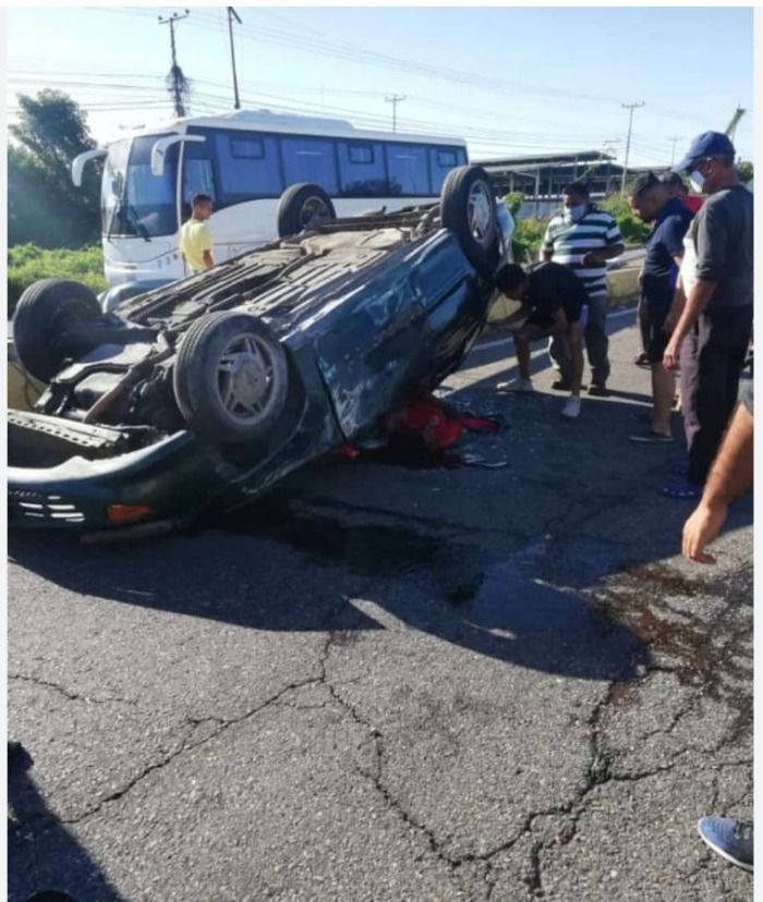 Accidente En La Carretera Lara - Zulia