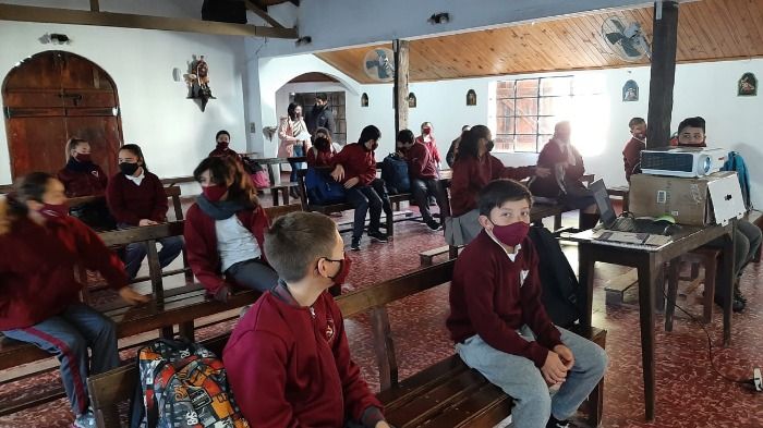 Estudiantes de segundo año del Instituto Sagrado Corazón de Gualeguaychú