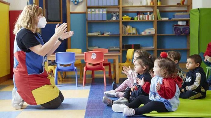 Educadoras infantiles pasan a cobrar un sueldo base de 2800 euros