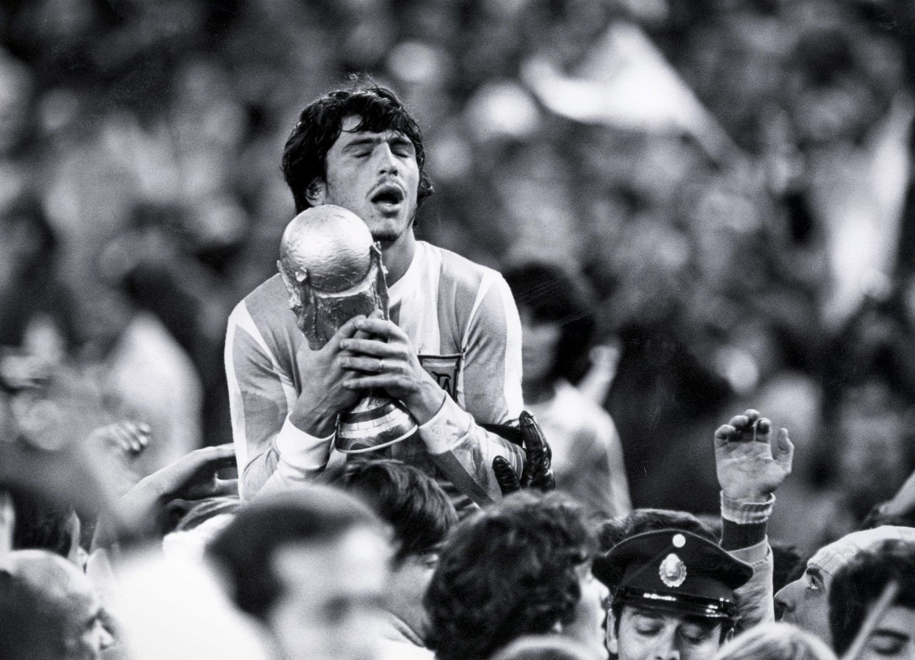 Fallece Daniel Passarella, leyenda del fútbol argentino