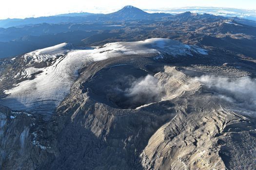 Sigue la actividad en volcan Cerro Machin