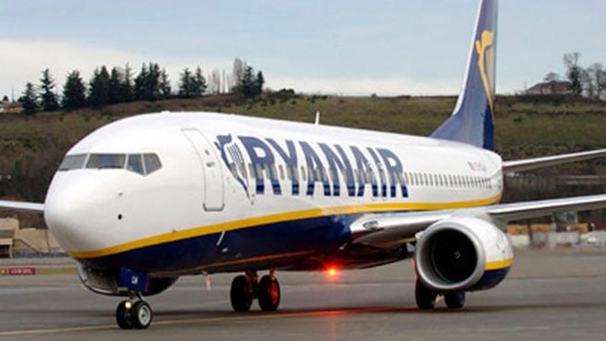 Avión Ryanair choca en el viaje a Barcelona