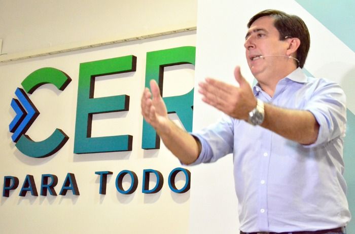 Gustavo Martínez cancela su participación en las pasos