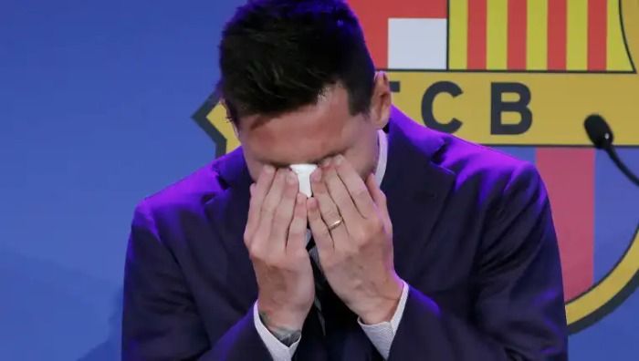 ¡Lionel Messi deja el Fútbol!
