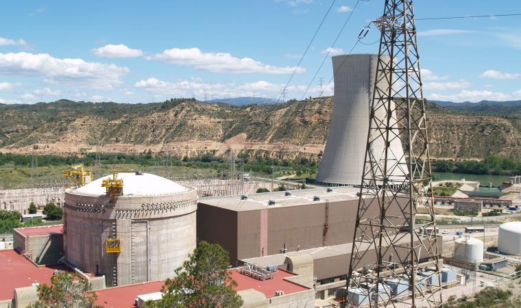 La seguridad en la central nuclear de Ascó a debate.