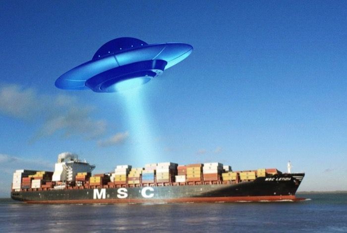 Ataque extraterrestre a un buque de contenedores en Gran Canaria